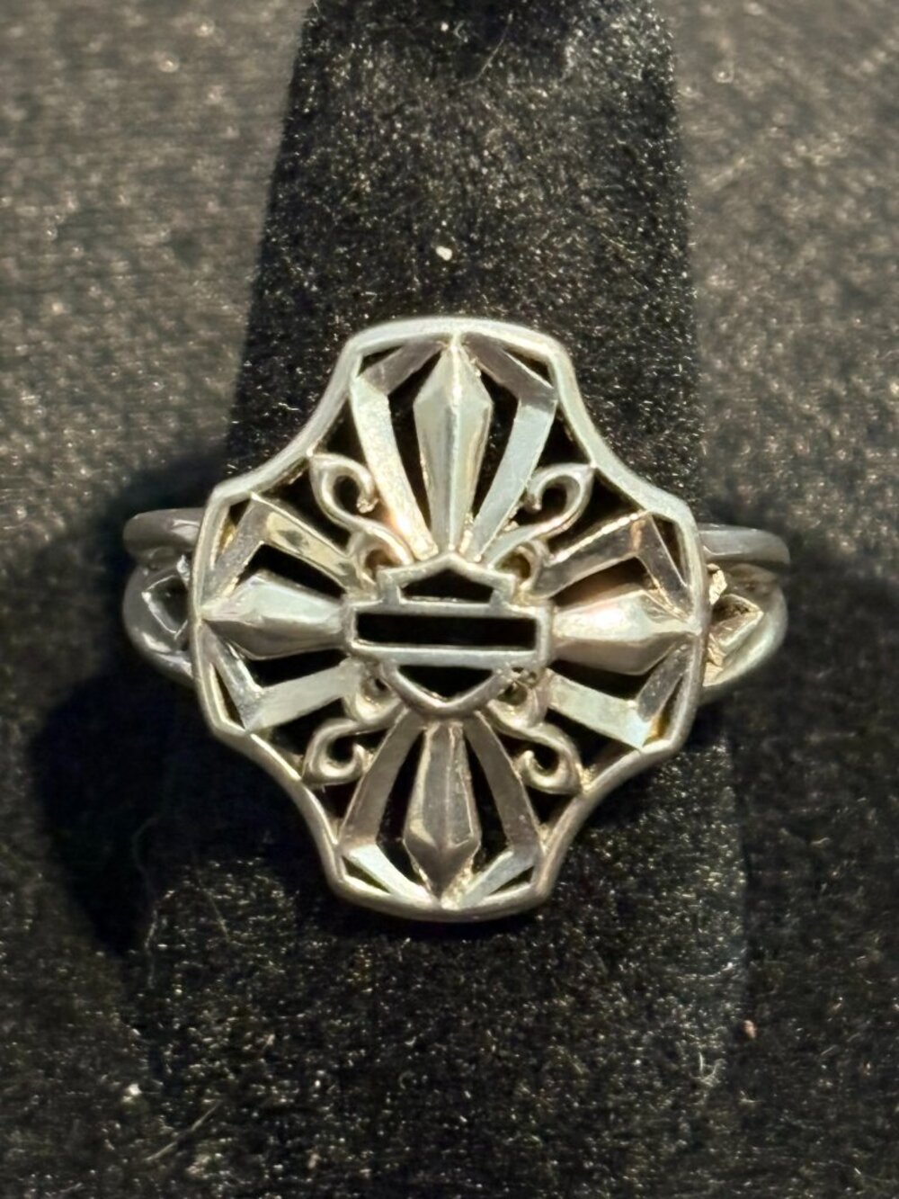 HARLEY DAVIDSON STERLING SILVER BAR & SHIELD RING